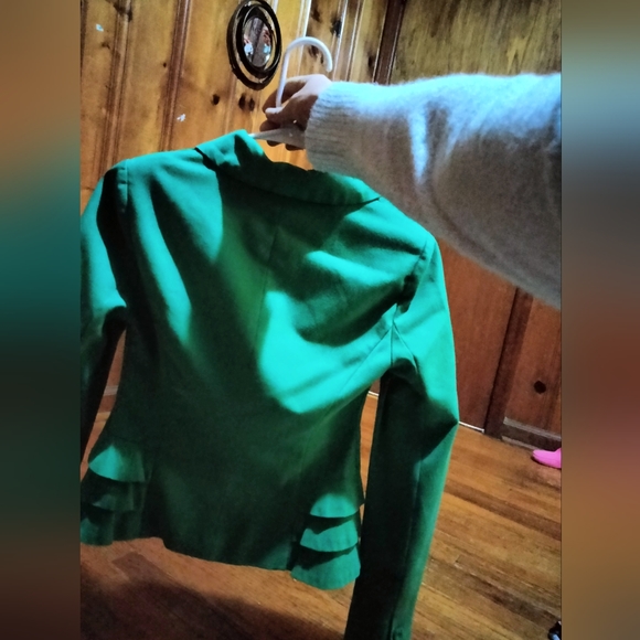 Cute coat - Picture 2 of 3